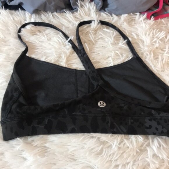 Lululemon-Lot of 8 - Picture 3 of 15